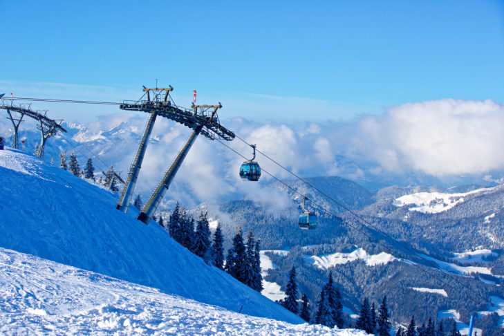 Una delle tante gondole ultramoderne del comprensorio sciistico SkiWelt Wilder Kaiser-Brixental